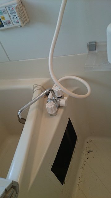 浴室　混合水栓