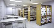 ヨネッティー王禅寺 図書室