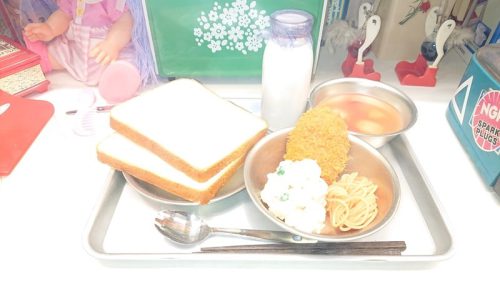 ちびまる子ちゃんの学校給食